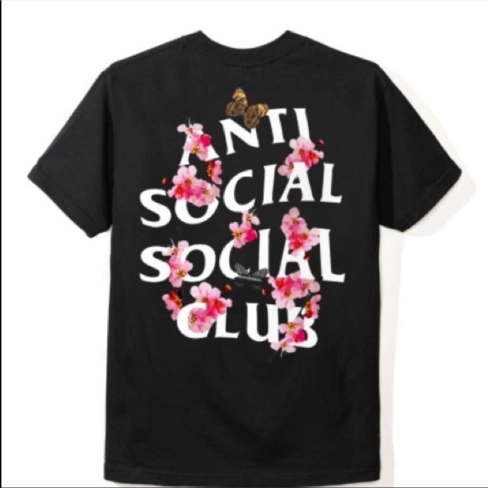 Brand new never worn ASSC shirt.
